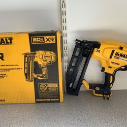 DeWalt DCN662B Cordless Finish Nailer 16 Gauge 