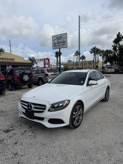 2015 Mercedes-Benz C 300
