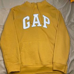 Bright GAP hoodie with orange-yellow fade. Comfy cotton blend. Size Medium 