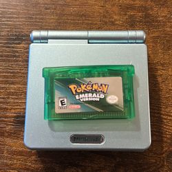 Nintendo SP Pokémon emerald