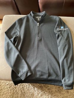 Men’s pullover -size S