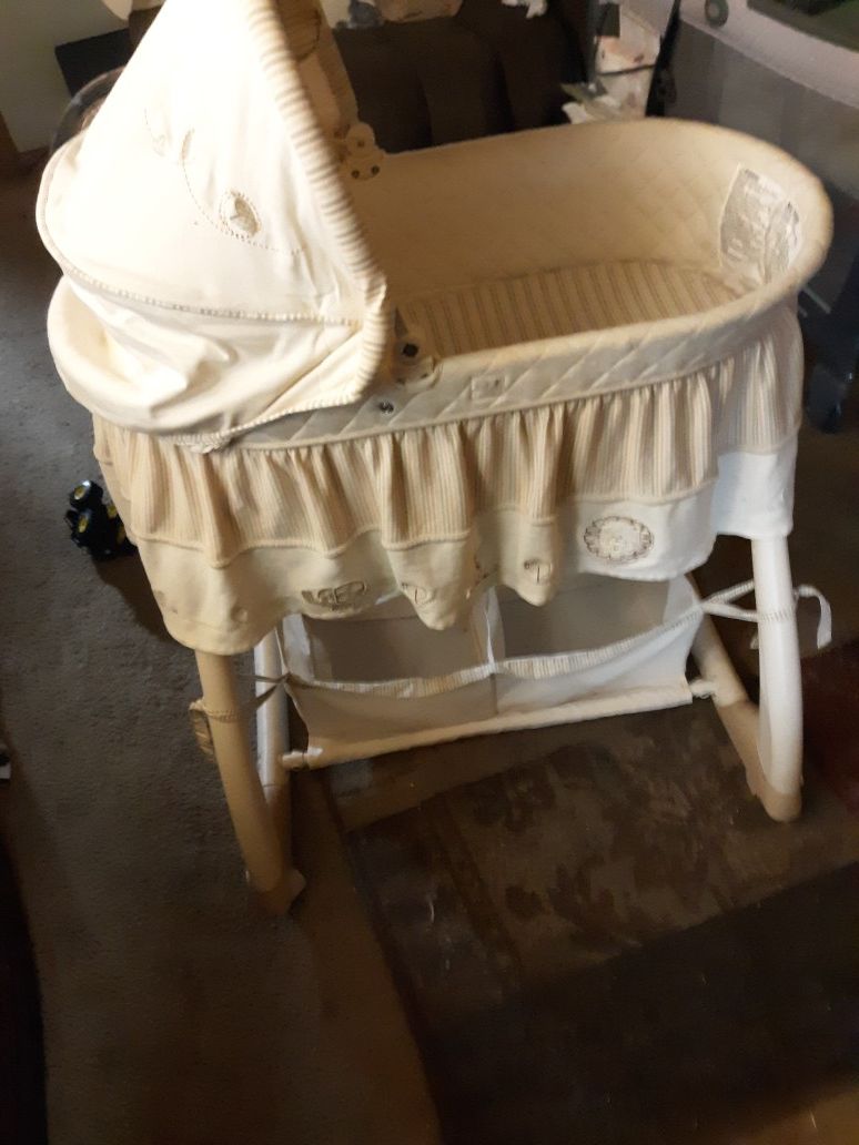 Baby Bassinet $50 OBO