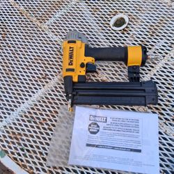 Dewalt 18 Gauge Finish Nails 