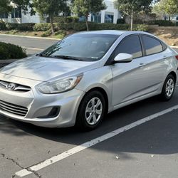 2013 Hyundai Accent