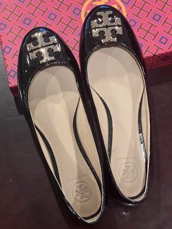 Tory Burch flat shoes