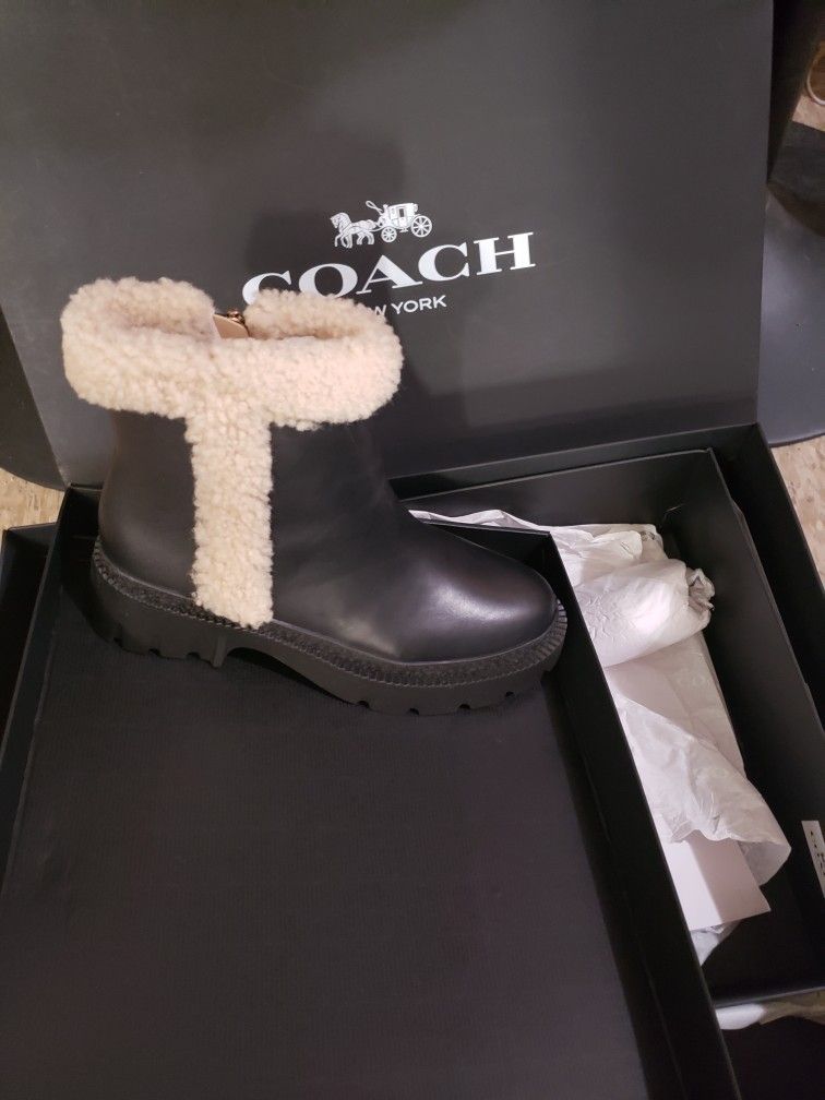 $150 New Coach Boots-size 10