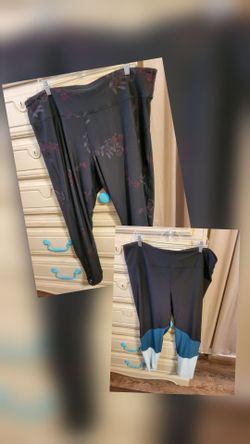 Maurices leggings Size 24