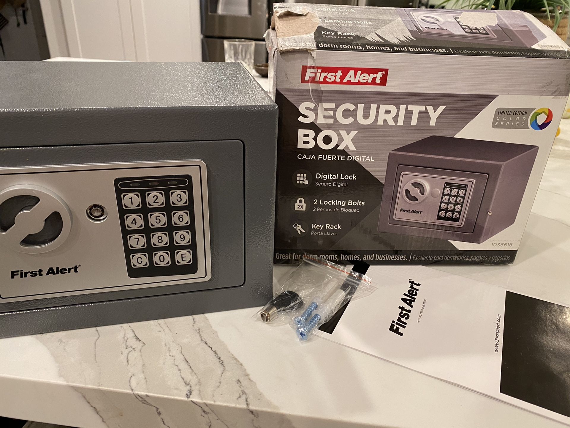 Safety box mini safe security box