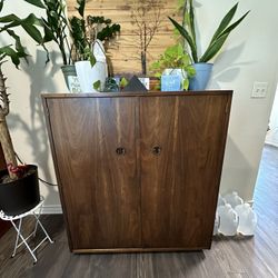 Mid Century Modern Hutch 