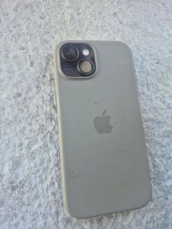 Apple iPhone 15 128gb $600 no sim restrictions
