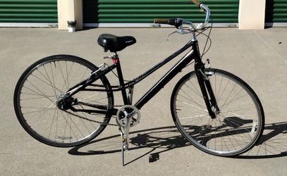 Specialized Globe Live 3 Bike – 8-Speed Internal Hub (Mixte Frame) -