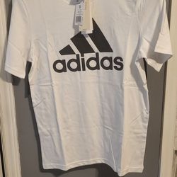 Brand New Mens ADIDAS  Short Set