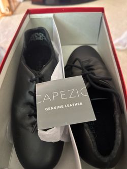 Capezio Cadence tap shoes - size 4.5