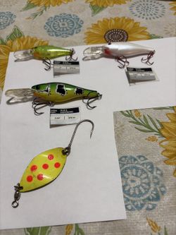 Fishing Lure Lot - 3 Crankbaits + Luhr-Jensen Krocodile Spoon - OBO