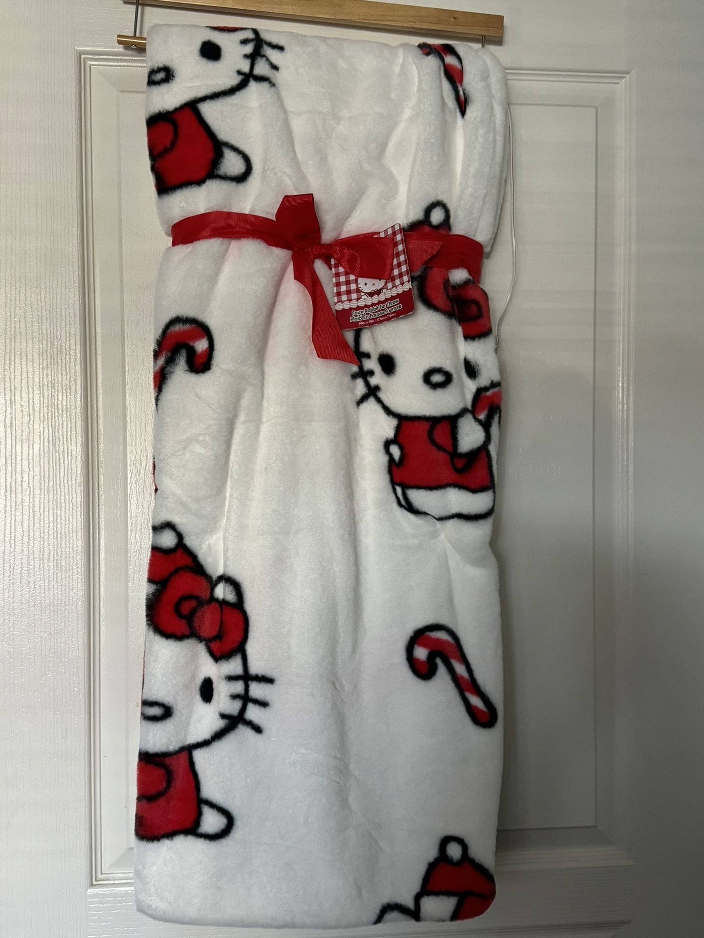Hello Kitty Blanket