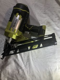 Nailer