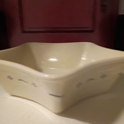 Two Pieces Of Longaberger Pottery Woven Traditions Classic Blue Excellent Condition