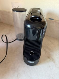 DeLonghi Nespresso Essenza Plus