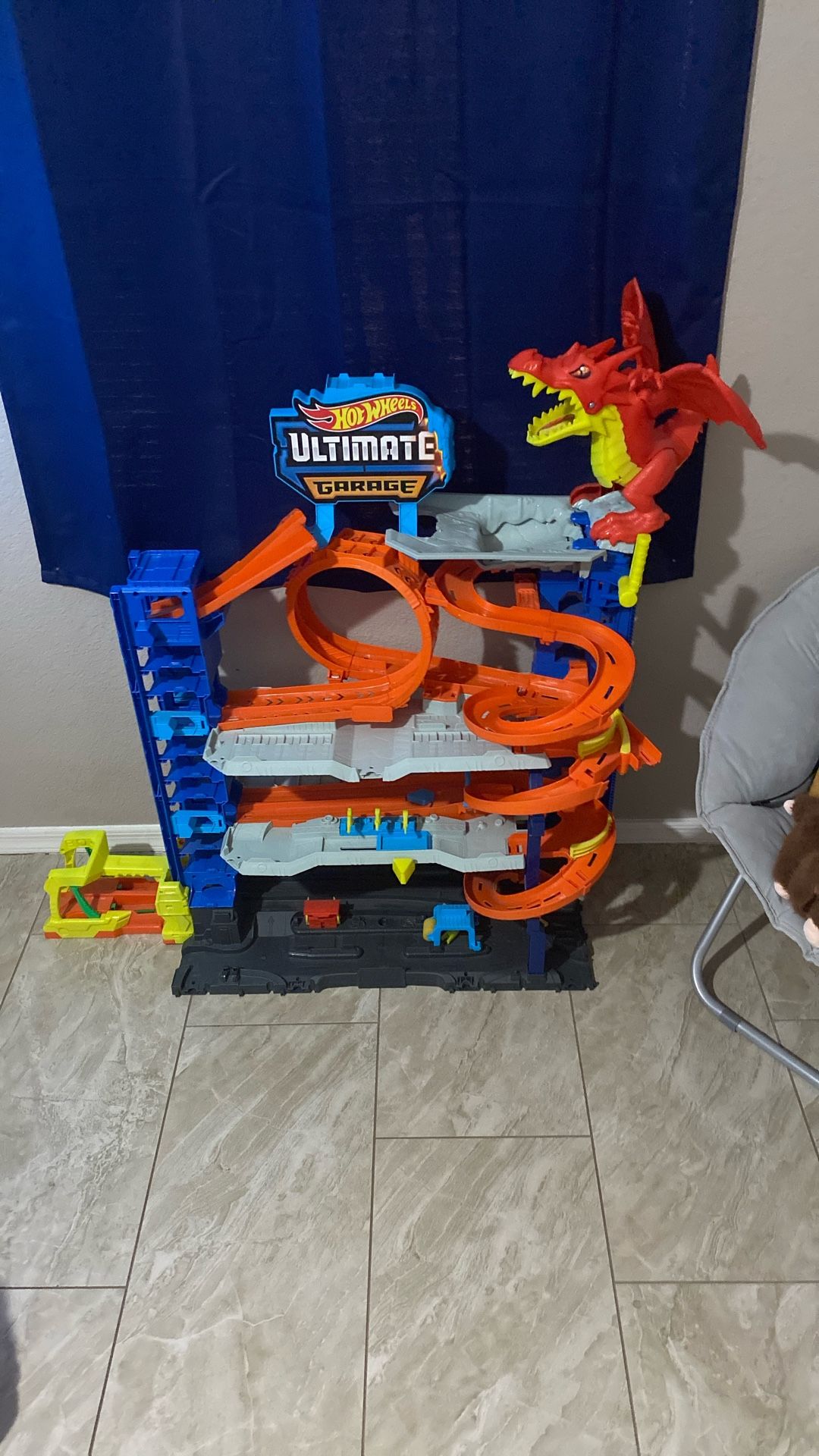 Hot Wheel Dragon Track