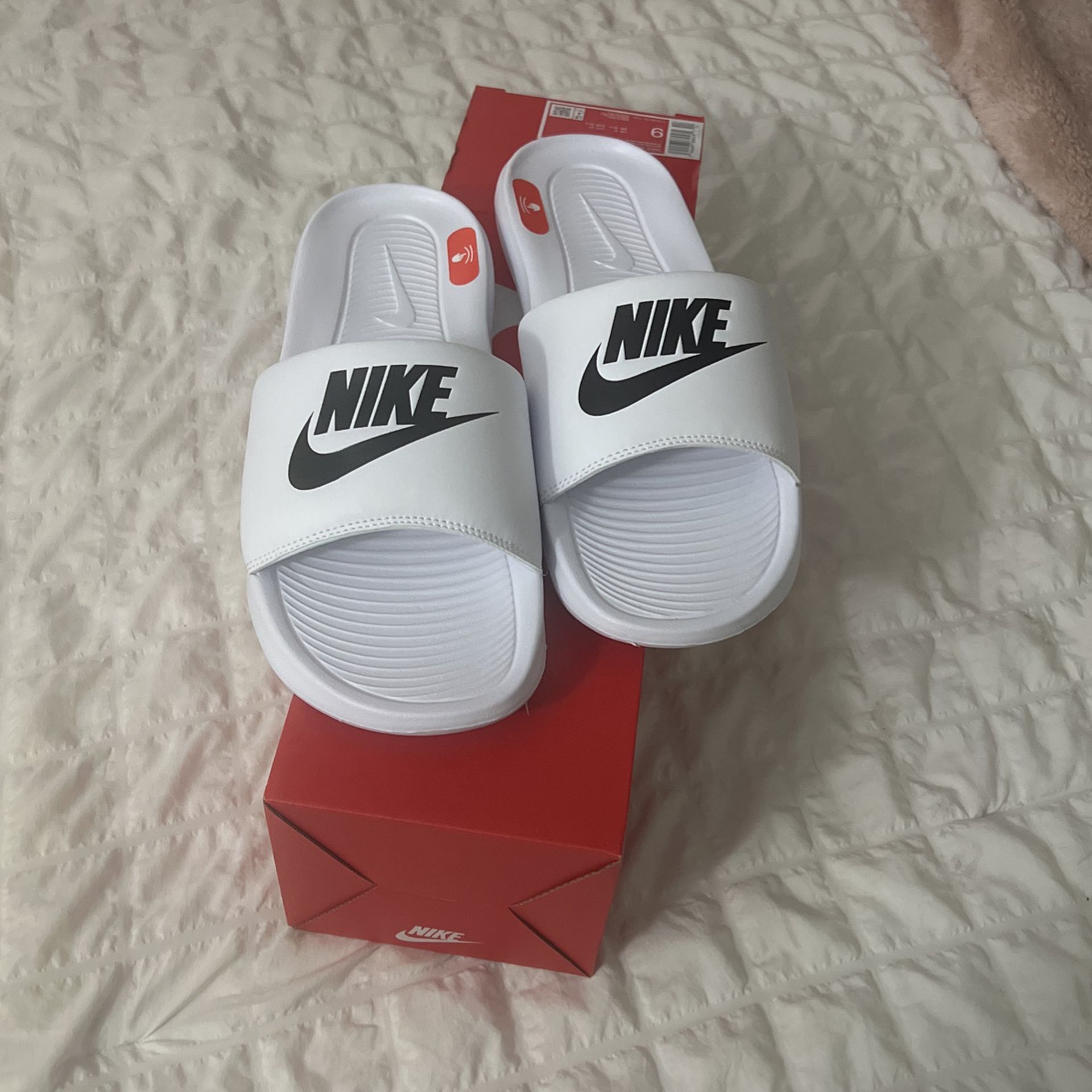 White Nike Sandals 