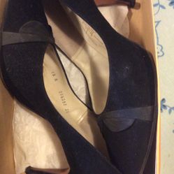 Black Velvit W Bow 3” Heels