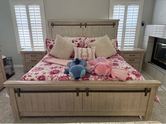 Set de cama Ashley tamaño California king