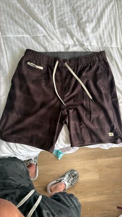 Dark Brown Board Vuori Shorts with Drawstring size 36