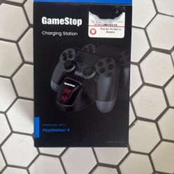 Play Station 4 Charging Station 
