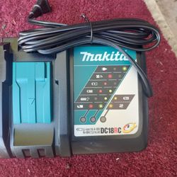 Makita Battery Charger Fast Charger 44.00