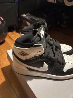 Boys shoes