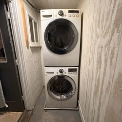 LG Large Capacity Washer Dryer