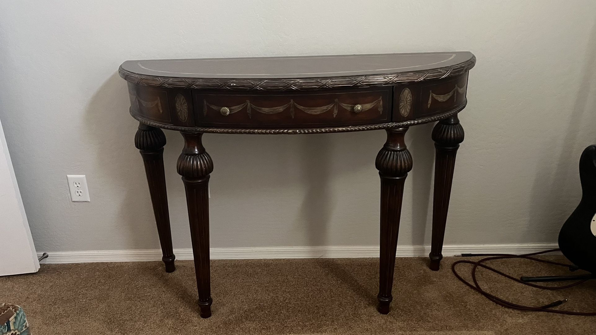 Free Entry Table