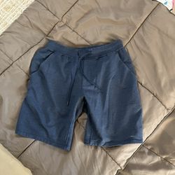 Lululemon Navy Workout Shorts Size Large 