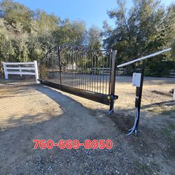 Solar Powered Swing Gate Motors 