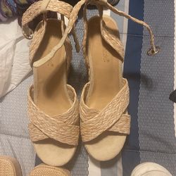 Sandals Size 8 Women 