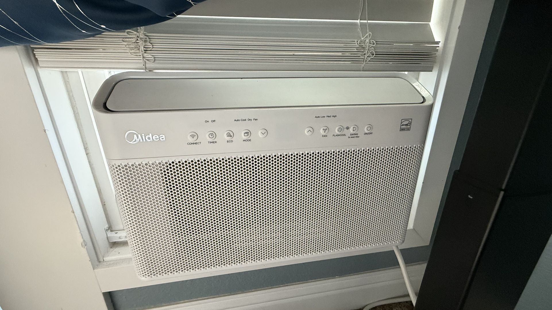 Midea 12,000 BTU Window Unit