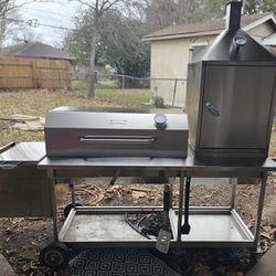 Stainless BBQ Grill And Smoker