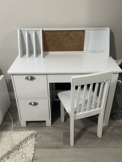 Kids Children’s Desk/table