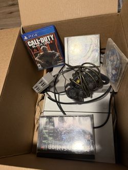 Ps1 And PS4 Bundle