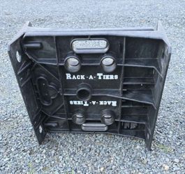 Rack-A-Tiers Wire Dispenser and Work Stand