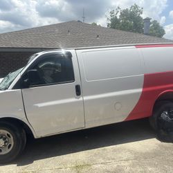2015 Chevy Express 2500 Only For Parts