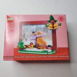 Lego Limited Edition Christmas Picture Frame