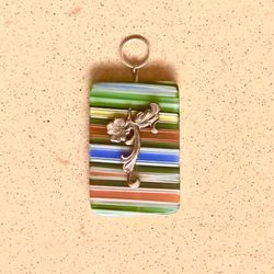 🌈 Pretty, multicolor glass Murano type rectangle beaded pendant with vintage silver tone floral design