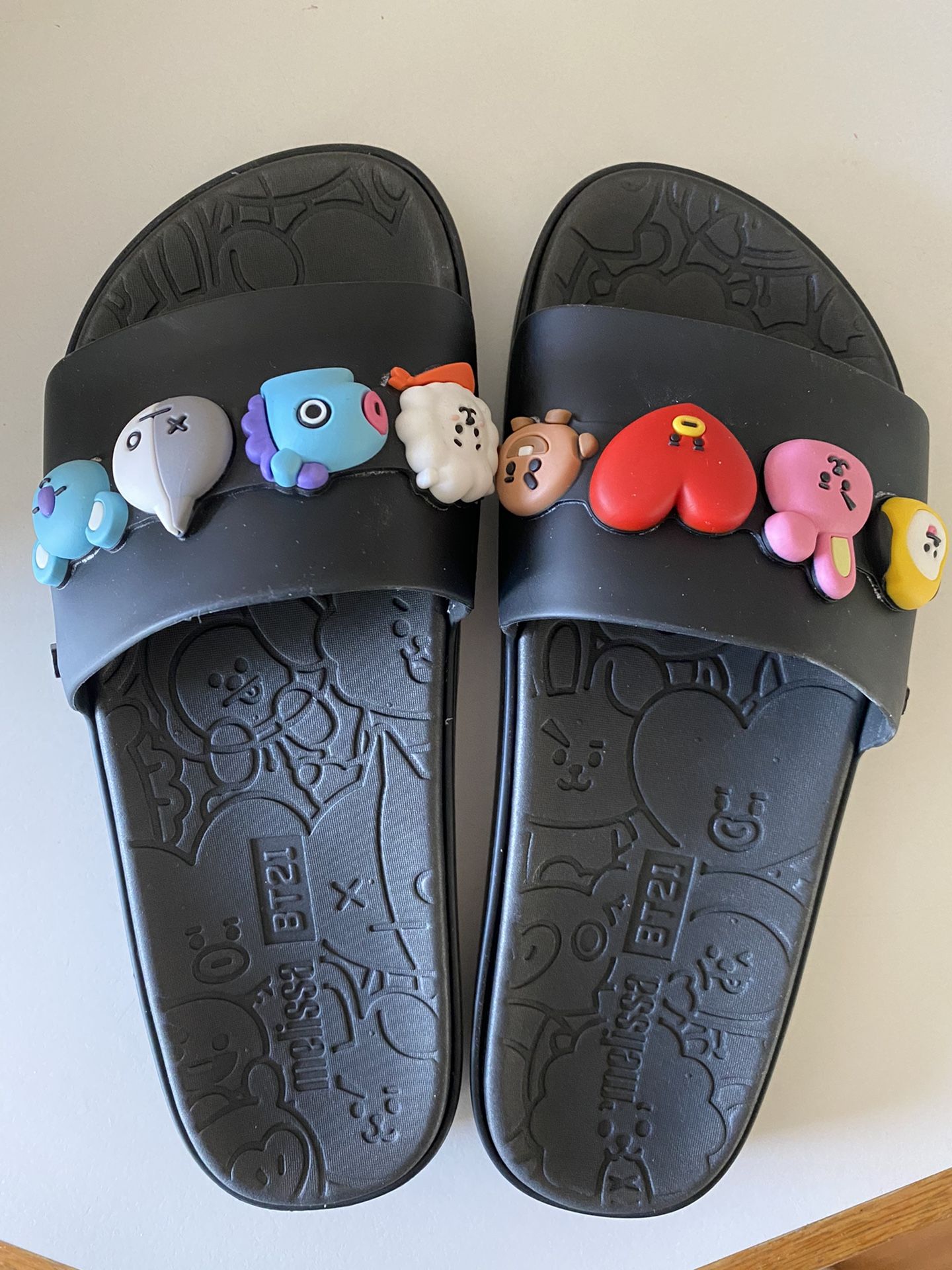 BT21 Water Resistant Next Gen Beach Slide