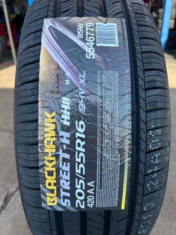 Vendo llantas nuevas 205/55R16 marca BLACKHAWK