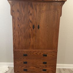 Armoire