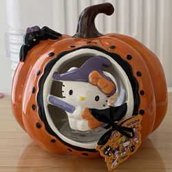 Halloween Decor- Hello Kitty Pumpkin/Witch