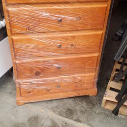 Chest Wiht 5 Drawers 