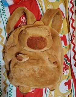 Cappybara Plush Backpack W/Accessory