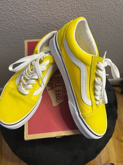 Old school vans vibrant yellow / white